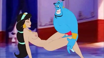 ຜິວເນື້ອສີຂາ curvaceous ໄດ້ຮັບການ fucked bunghole ຂອງນາງຈົນກ່ວາ gaping